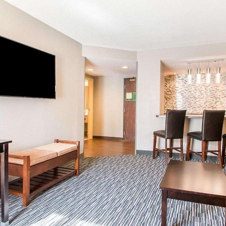 Greenstay Inn & Suites Court View Σπρίνγκφιλντ Εξωτερικό φωτογραφία