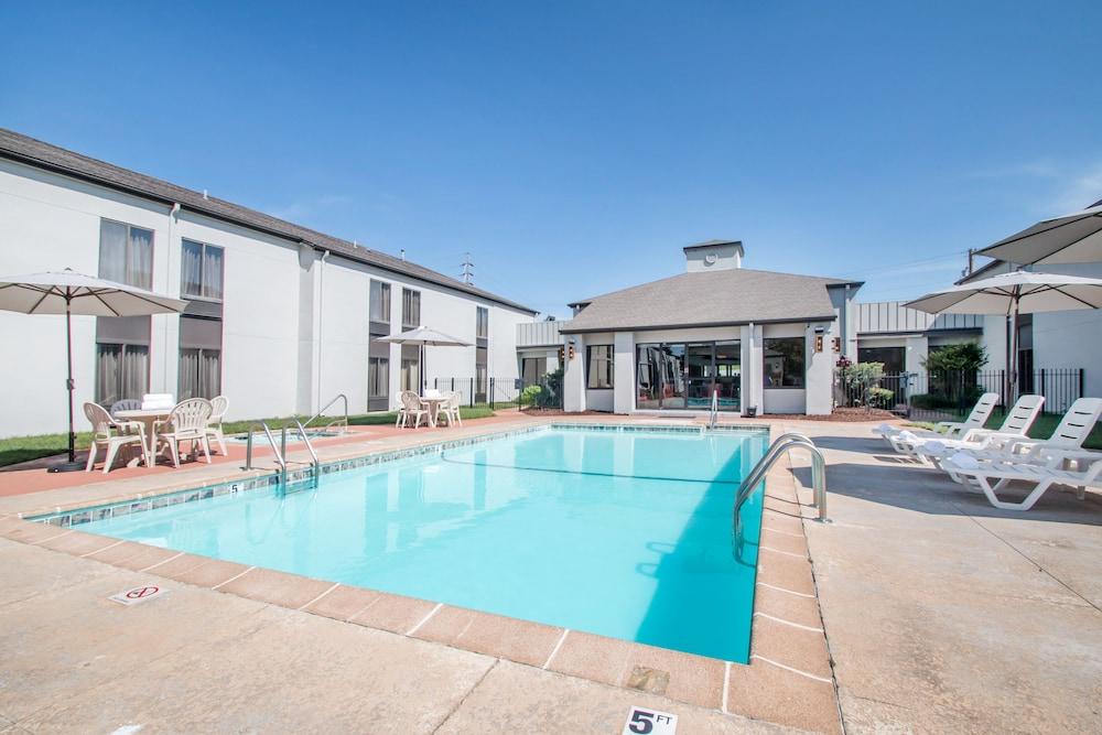 Greenstay Inn & Suites Court View Σπρίνγκφιλντ Εξωτερικό φωτογραφία