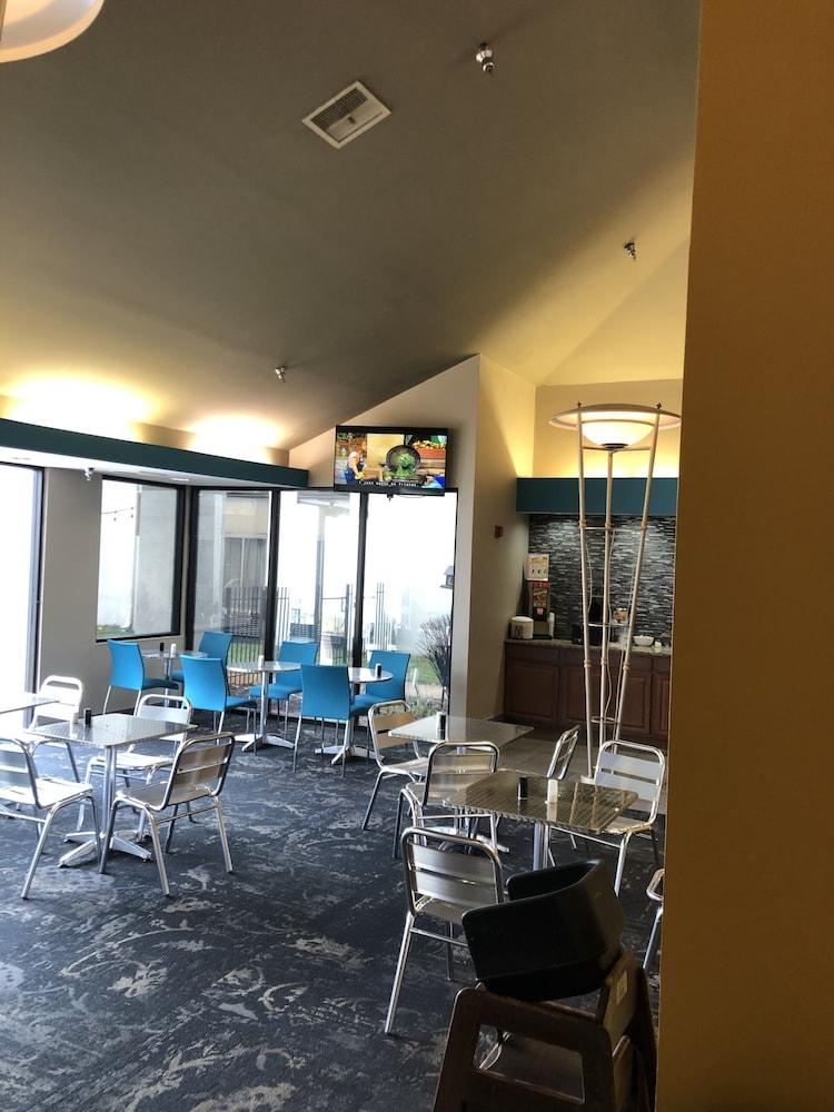 Greenstay Inn & Suites Court View Σπρίνγκφιλντ Εξωτερικό φωτογραφία